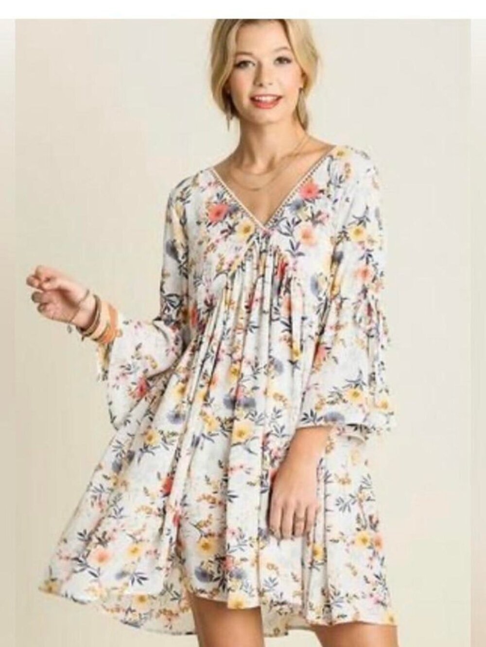 Umgee USA Cream Floral Bell Sleeve Boho Flowy Dress Size M